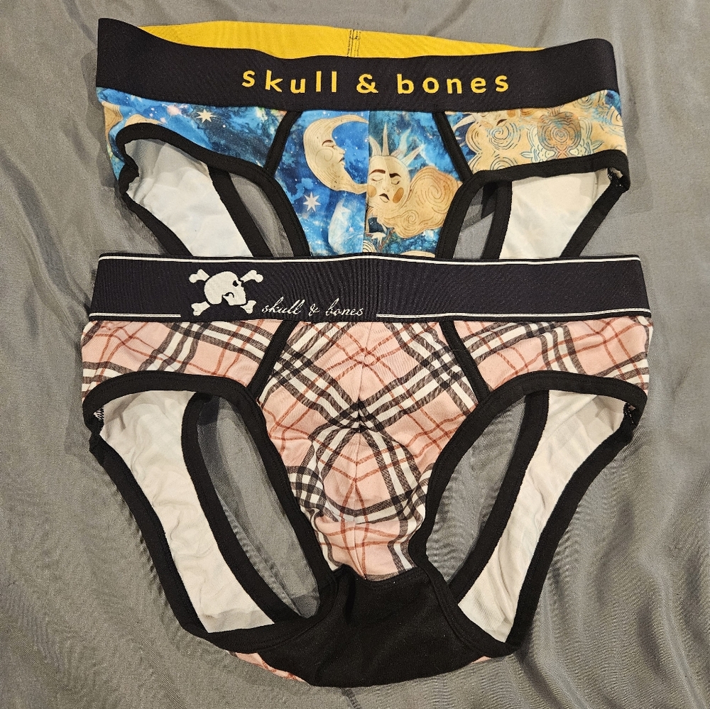SKULL & BONES PEEKABOO JOCKSTRAPS  size Large